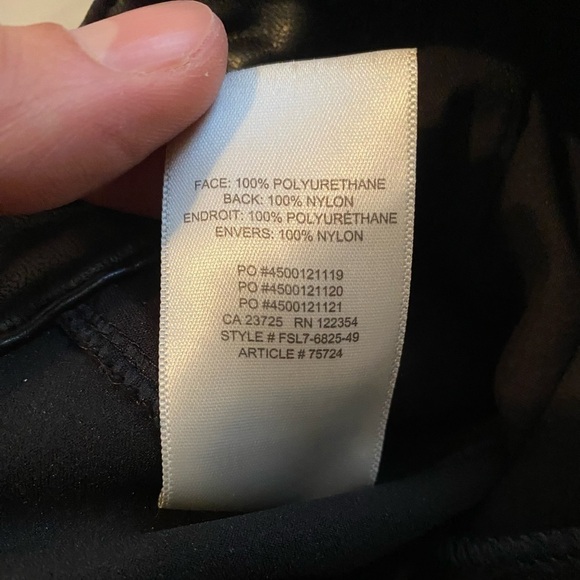 Wilfred Free Aritzia vegan leather cargo pants - Picture 13 of 13